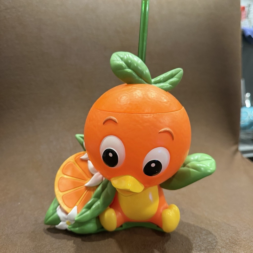 Whirley DrinkWorks Orange Character Kids Straw Cup Tumbler Hidden Straw 7"
